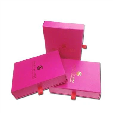 Šperkovnice s vlastním logem